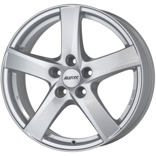 Komplette vinterhjul til Volkswagen T-Roc med Alutec Freeze 17"