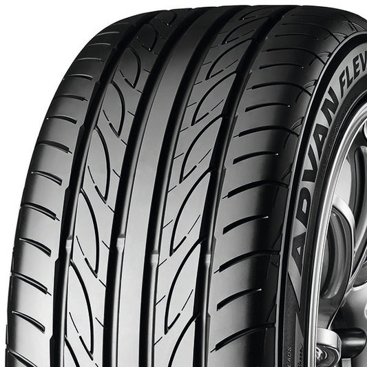 Yokohama ADVAN FLEVA (V701) 235/40R 18 95W TL Advan Fleva XL RPB EXTRA LOAD